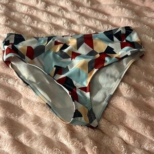 Geometric Print Bikini Bottoms